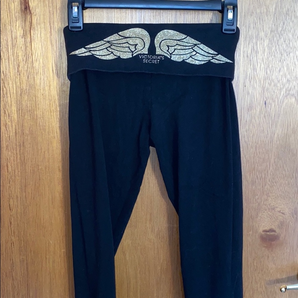VICTORIAS SECRET LEGGINGS